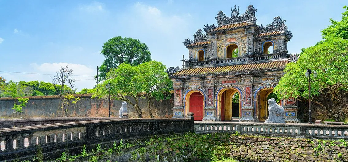 Das Hien-Nhon-Tor am Eingang zur Kaiserstadt Hue